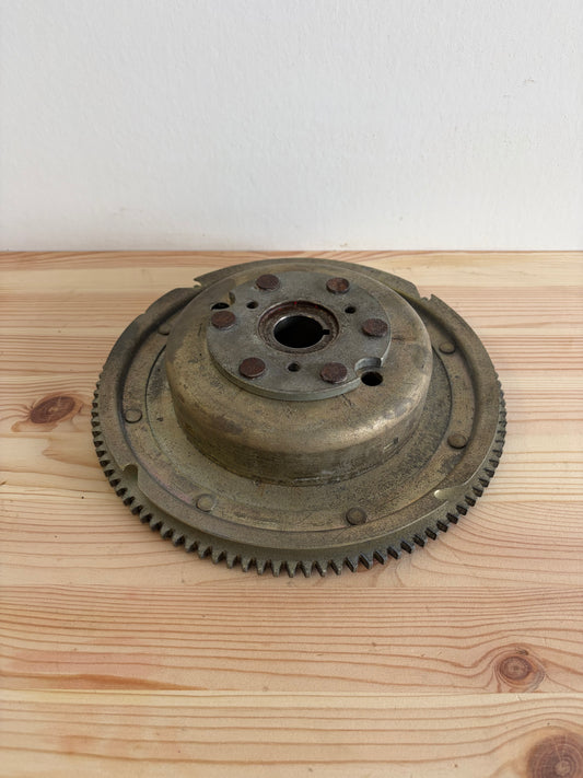 Svänghjul Yamaha F80/F100 & Mercury 75/90 67F-85550-01-00 / 804261T – bild 1