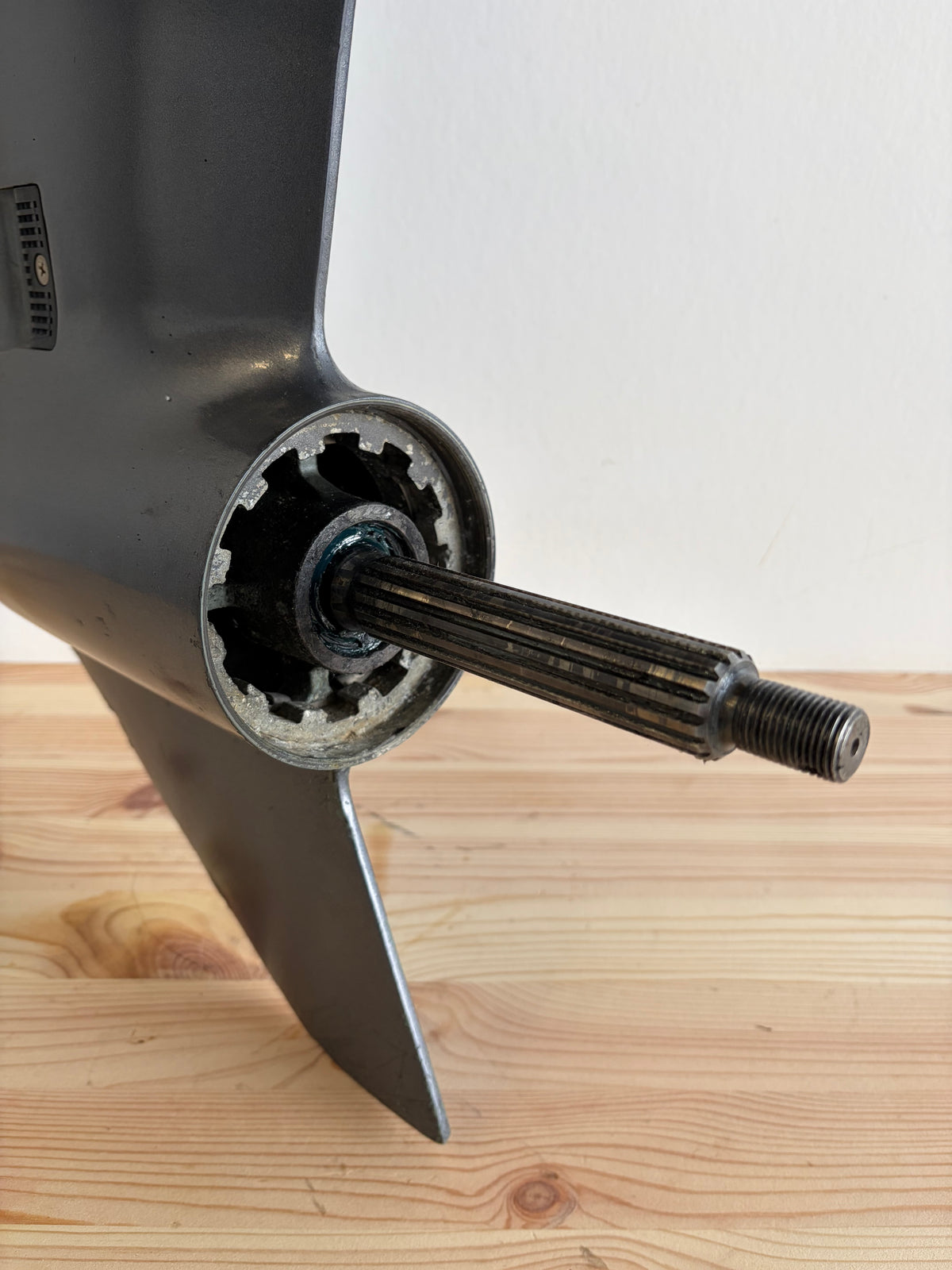 Växelhus Yamaha F80/F100 67F-45300-10-4D / 6D9-45300-15-8D – bild 3