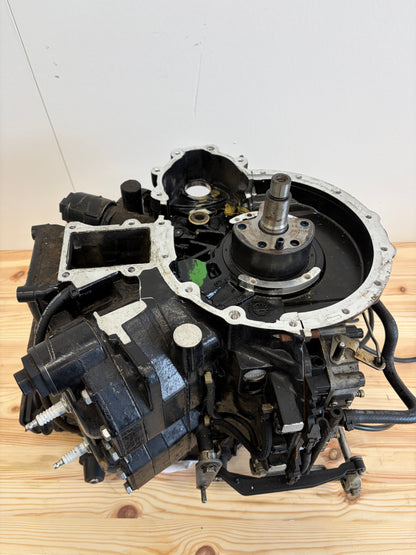 Motorblock Johnson 115 OceanRunner 1998 V4 – bild 2