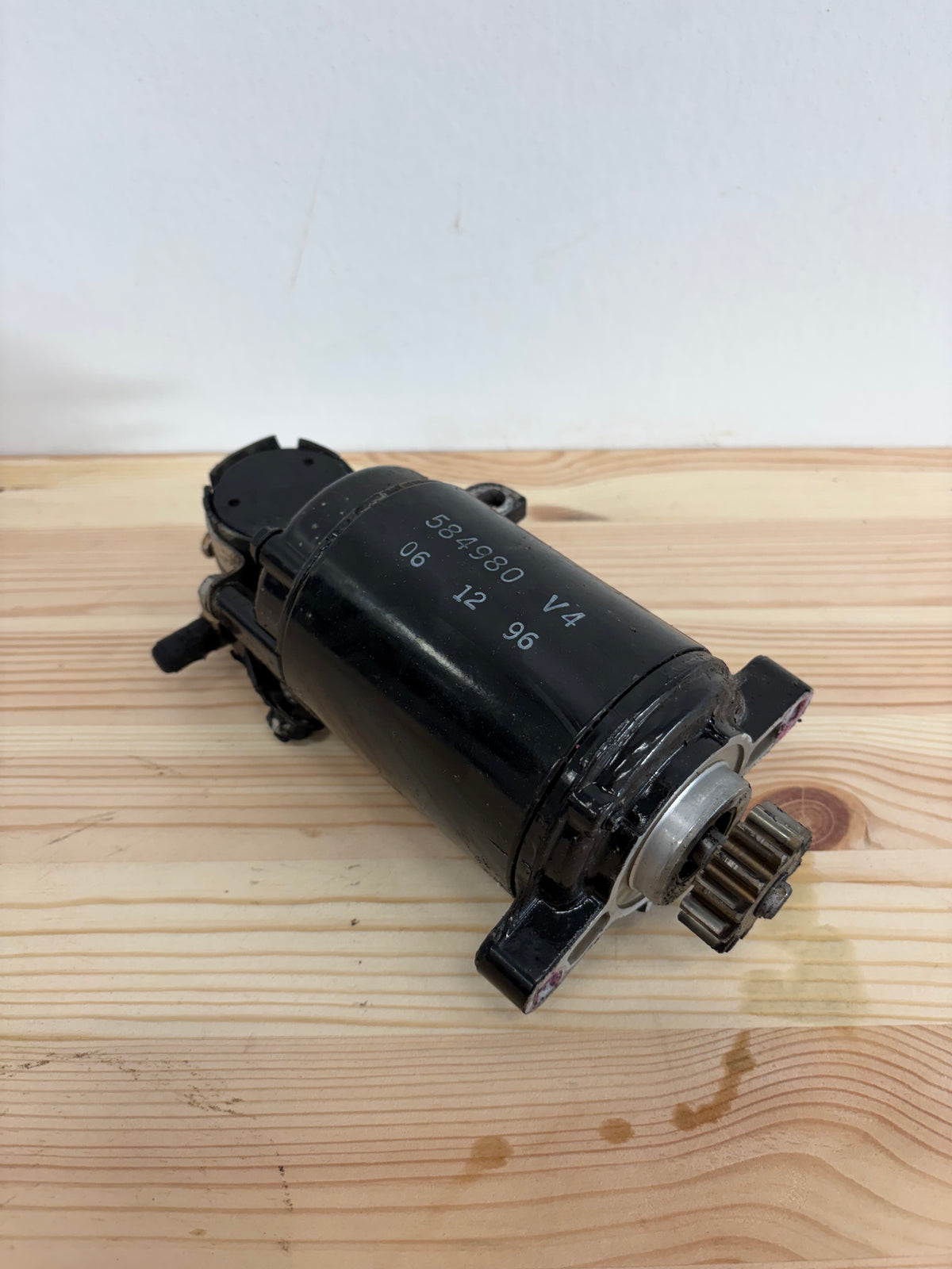 Startmotor Johnson/Evinrude 90/100/115 0586284 – bild 1