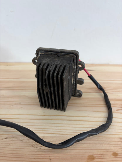 Likriktare & regulator Johnson/Evinrude 90/100/115 0586075 – bild 2
