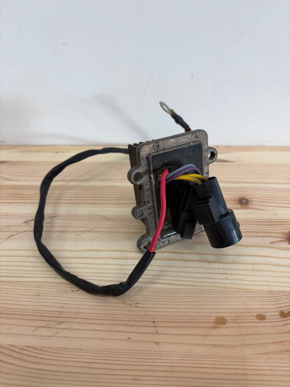 Likriktare & regulator Johnson/Evinrude 90/100/115 0586075 – bild 1